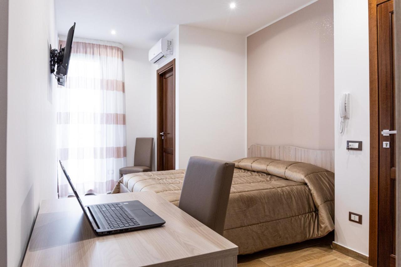 Casa Vacanze Del Corso บาเกเรีย ภายนอก รูปภาพ